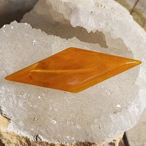 Vintage Early Plastic Elongated Triangle Swirled Swirly Juicy Orange Brooch Pin